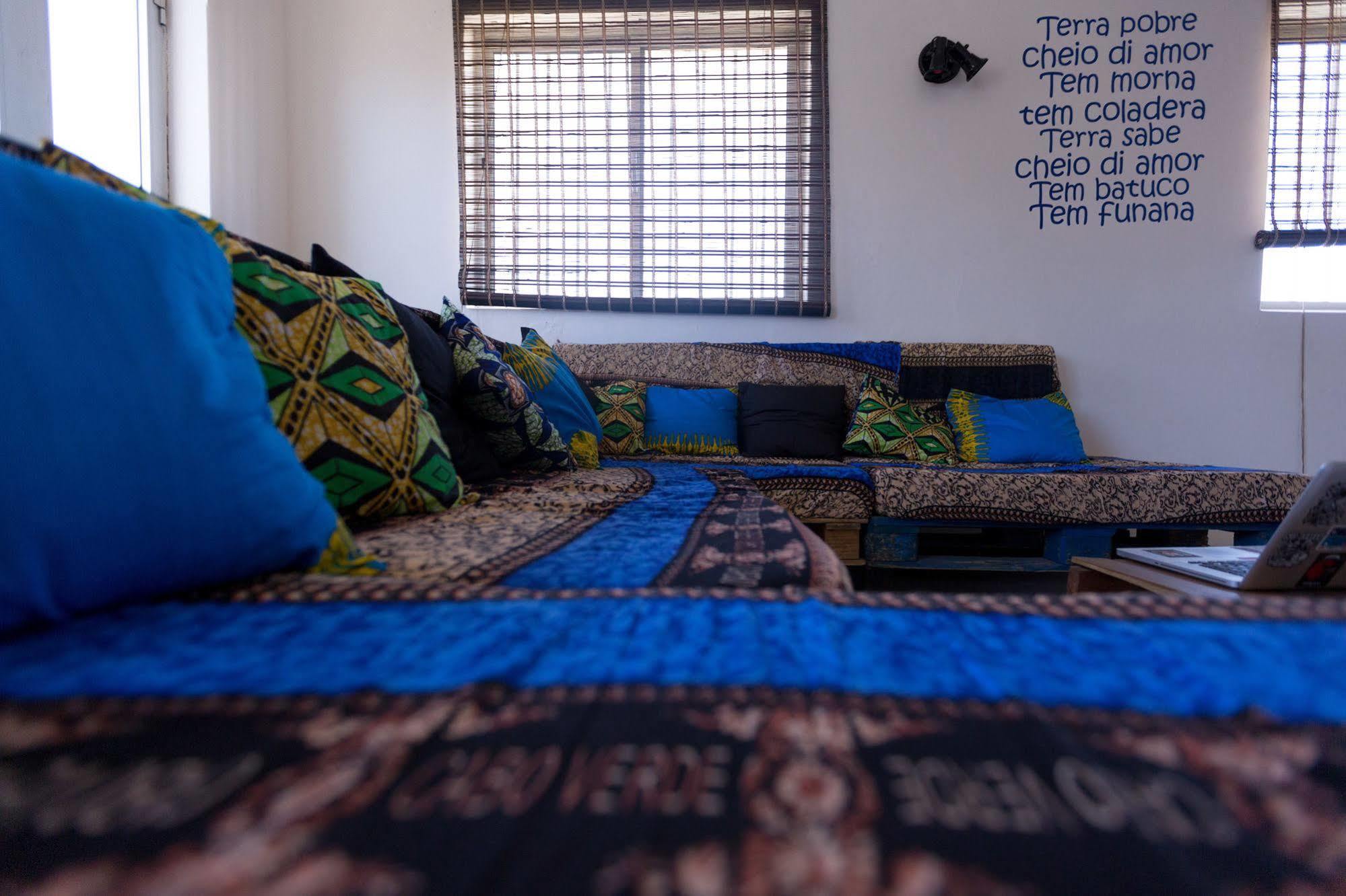 Praiadise Hostel Vila Nova Ngoại thất bức ảnh