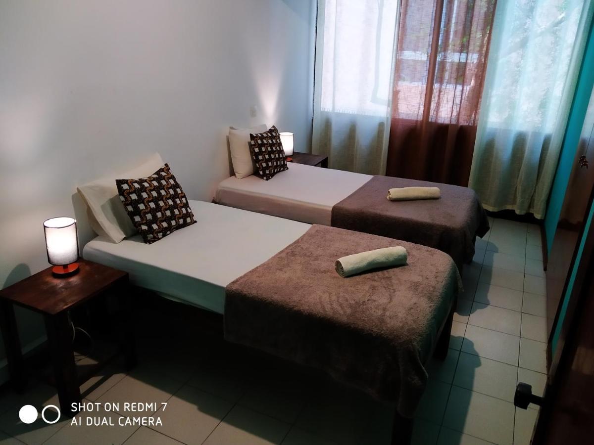 Praiadise Hostel Vila Nova Ngoại thất bức ảnh