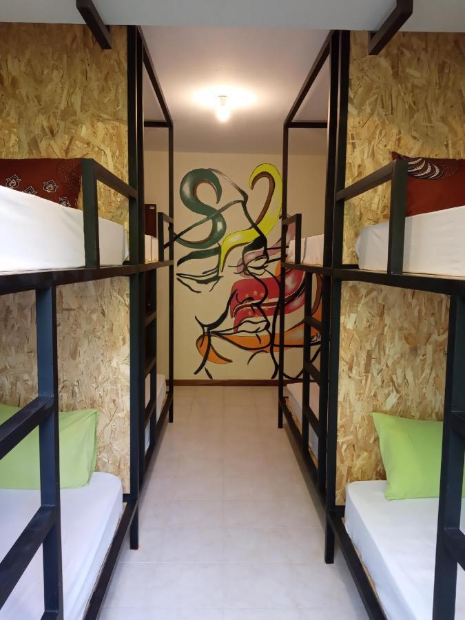 Praiadise Hostel Vila Nova Ngoại thất bức ảnh