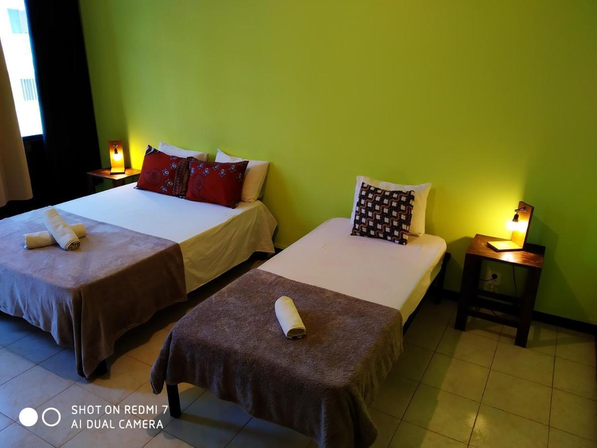 Praiadise Hostel Vila Nova Ngoại thất bức ảnh