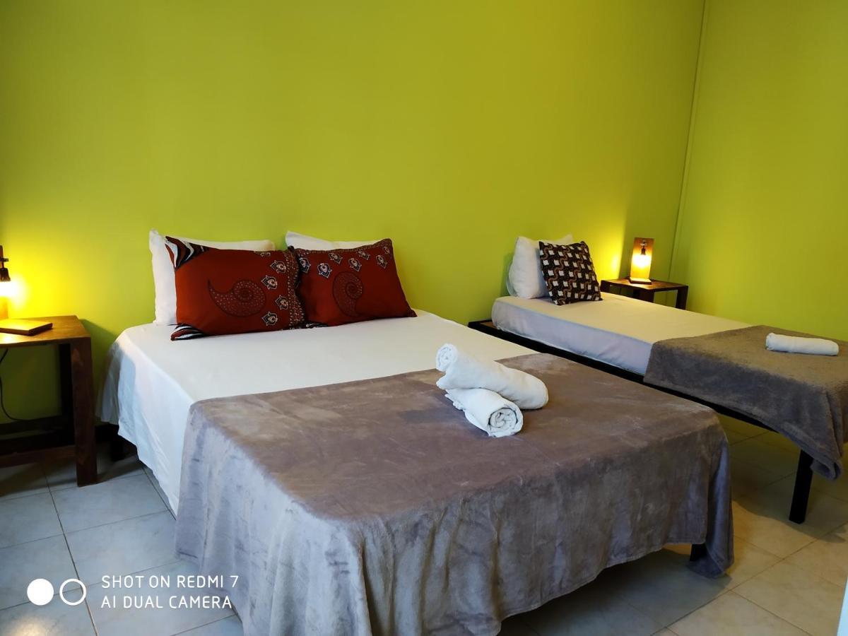 Praiadise Hostel Vila Nova Ngoại thất bức ảnh