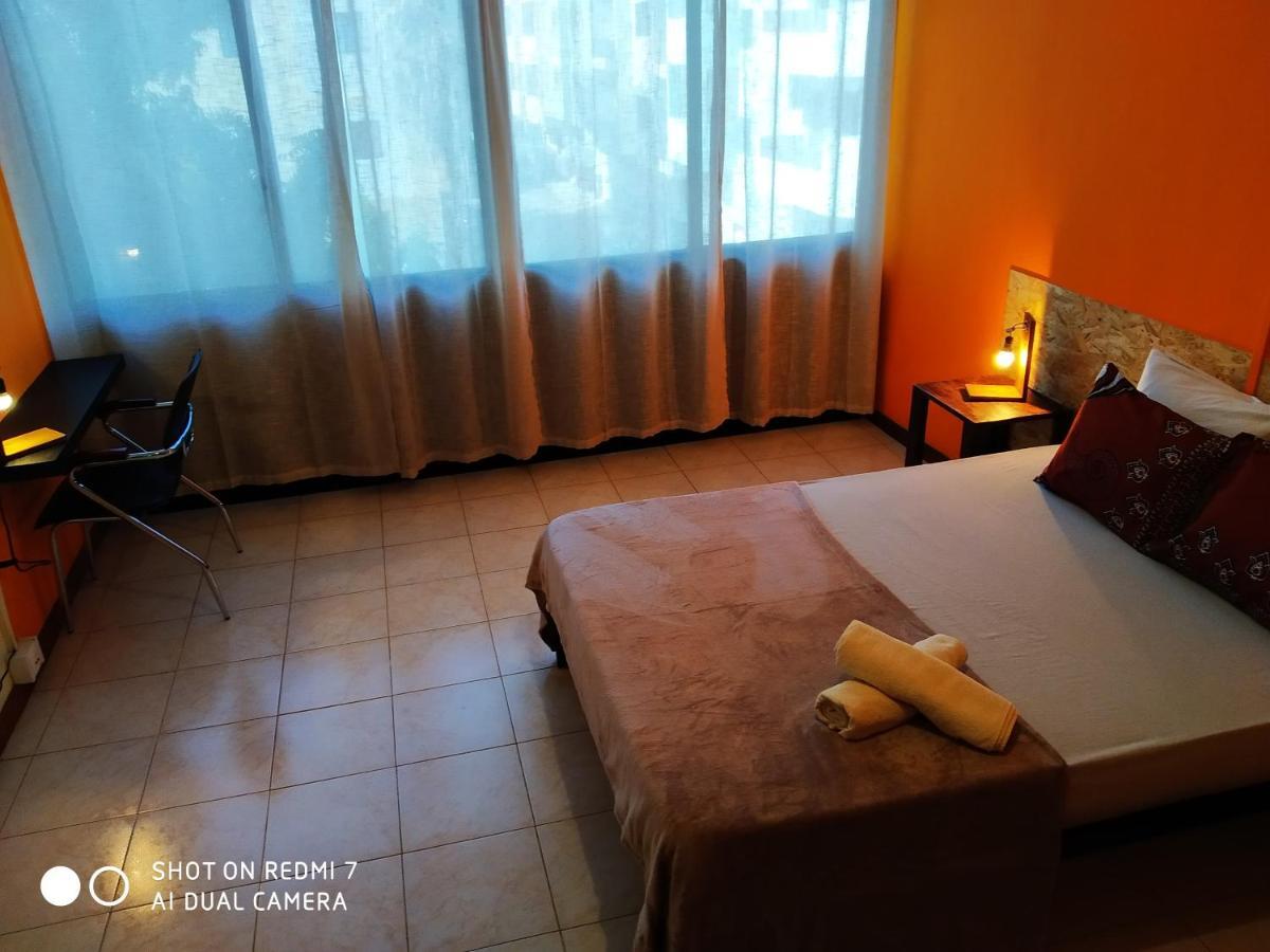 Praiadise Hostel Vila Nova Ngoại thất bức ảnh